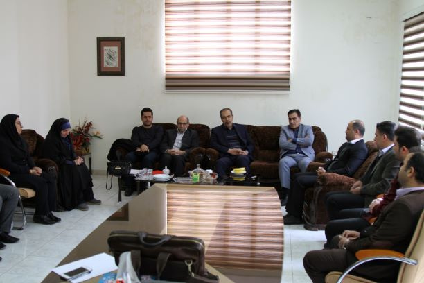 جلسه مشترک مدیرکل نظارت و ارزیابی دانشگاه با رئیس و کارکنان واحد استانی ایلام