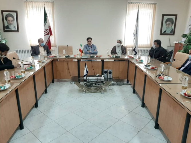 معارفه اقای دکتربهزاد بسطامی نماینده استان در نهاد نمایندگی مقام معظم رهبری در دانشگاها و رییس گروه معارف واحد استانی در سالن جلسات دانشگاه علمی کاربردی واحد استان ایلام برگزار شد