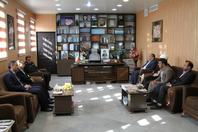 دیدار سرپرست دانشگاه جامع علمی کاربردی استان ایلام با فرمانده نیروی انتظامی استان