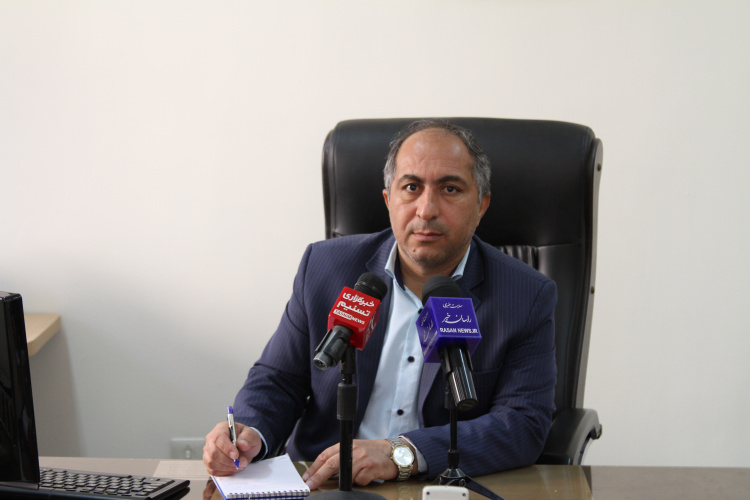 رئیس دانشگاه علمی کاربردی ایلام: دانشگاه علمی کاربردی بر اساس نیاز جامعه رشته تعریف می کند